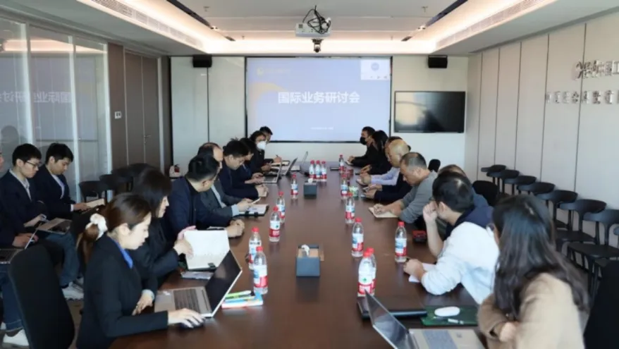 a98e85e1b8a849aab0faa4a8365a1772