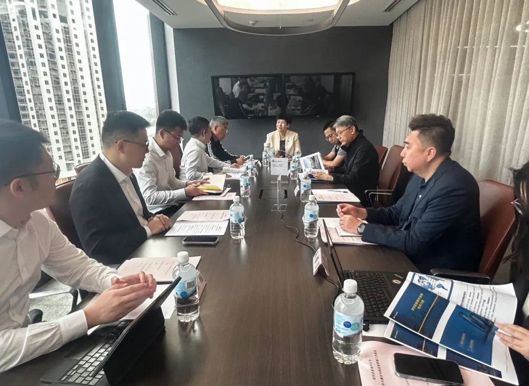 6279856841df4eedbb2f87ab22c38628