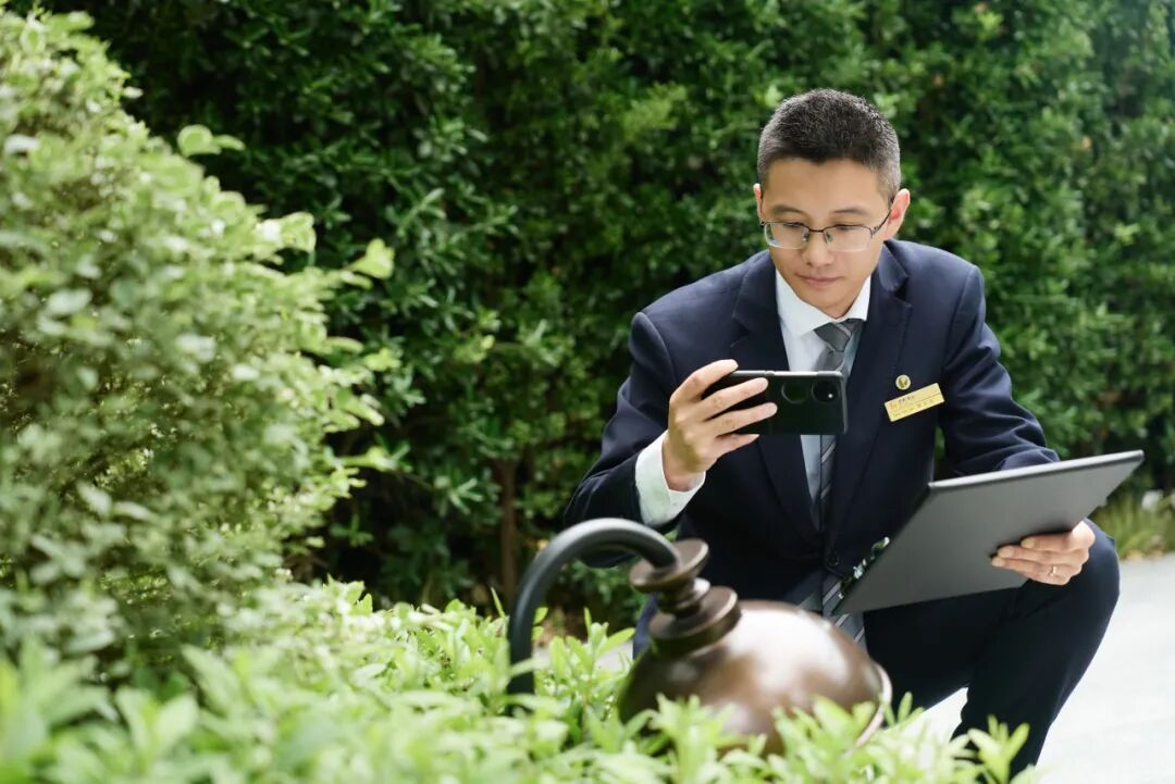 e5e98b374f2346f6a6f31b43fd79d05d